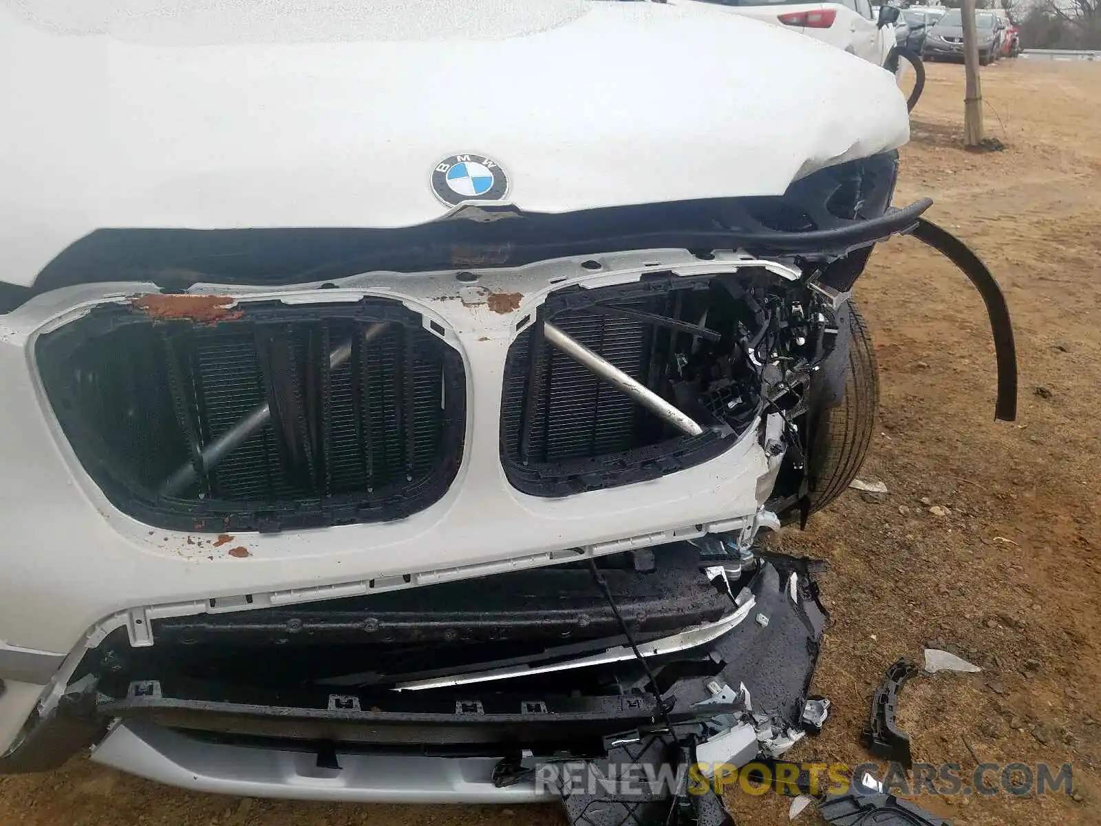 9 Photograph of a damaged car 5UXTY5C05L9B76624 BMW X3 2020