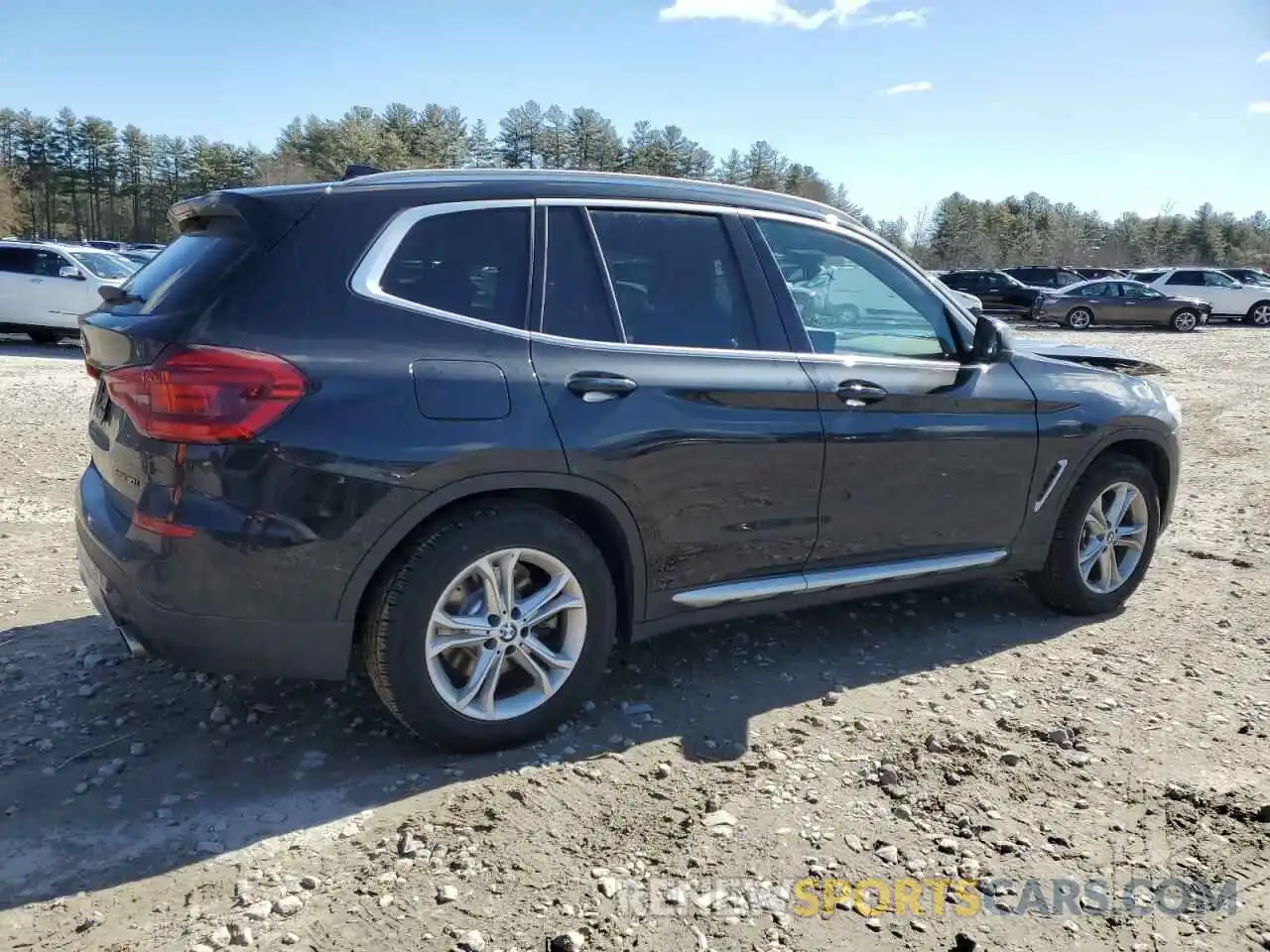 3 Photograph of a damaged car 5UXTY5C05L9C01084 BMW X3 2020