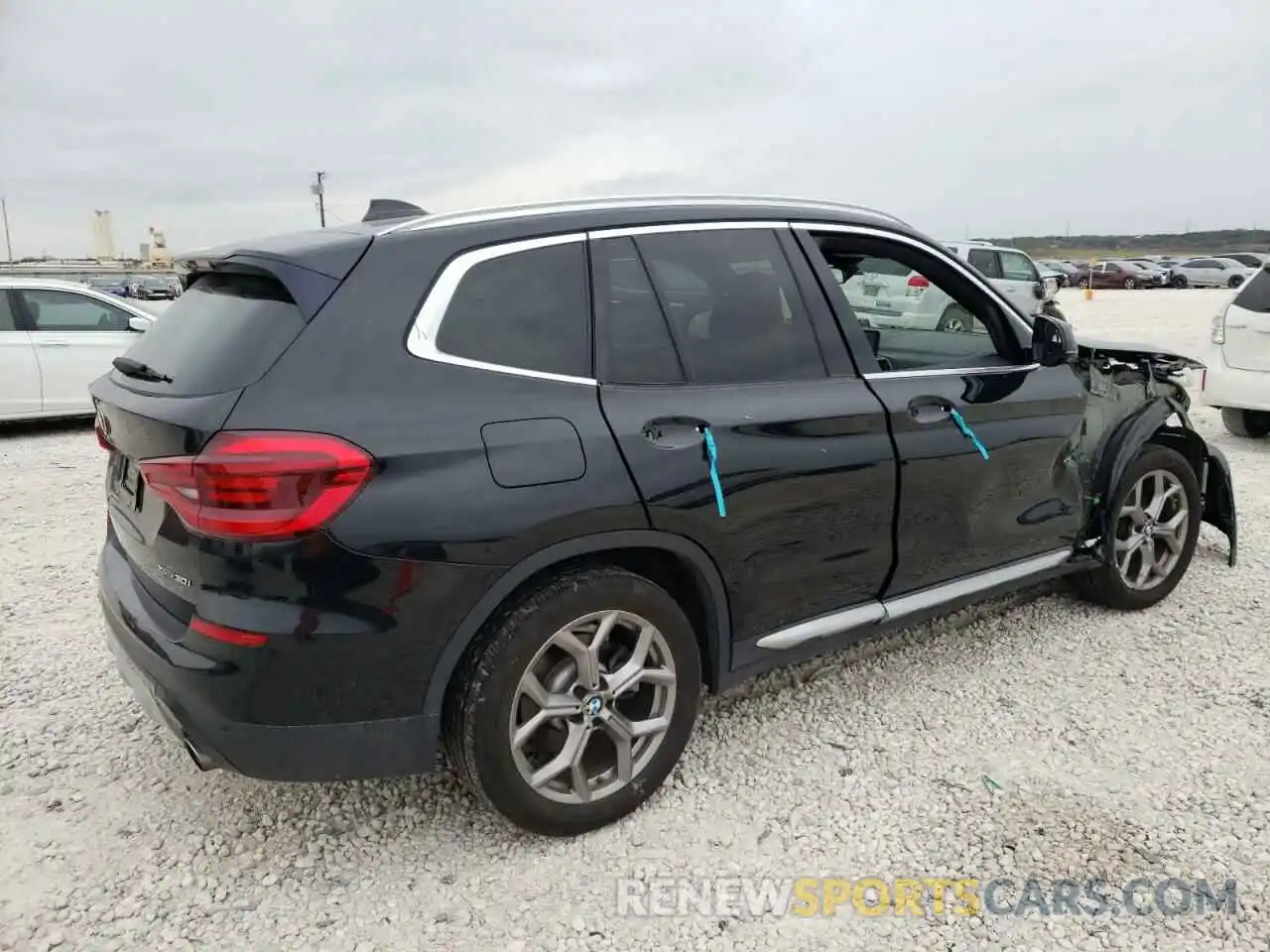 3 Photograph of a damaged car 5UXTY5C05L9D18809 BMW X3 2020