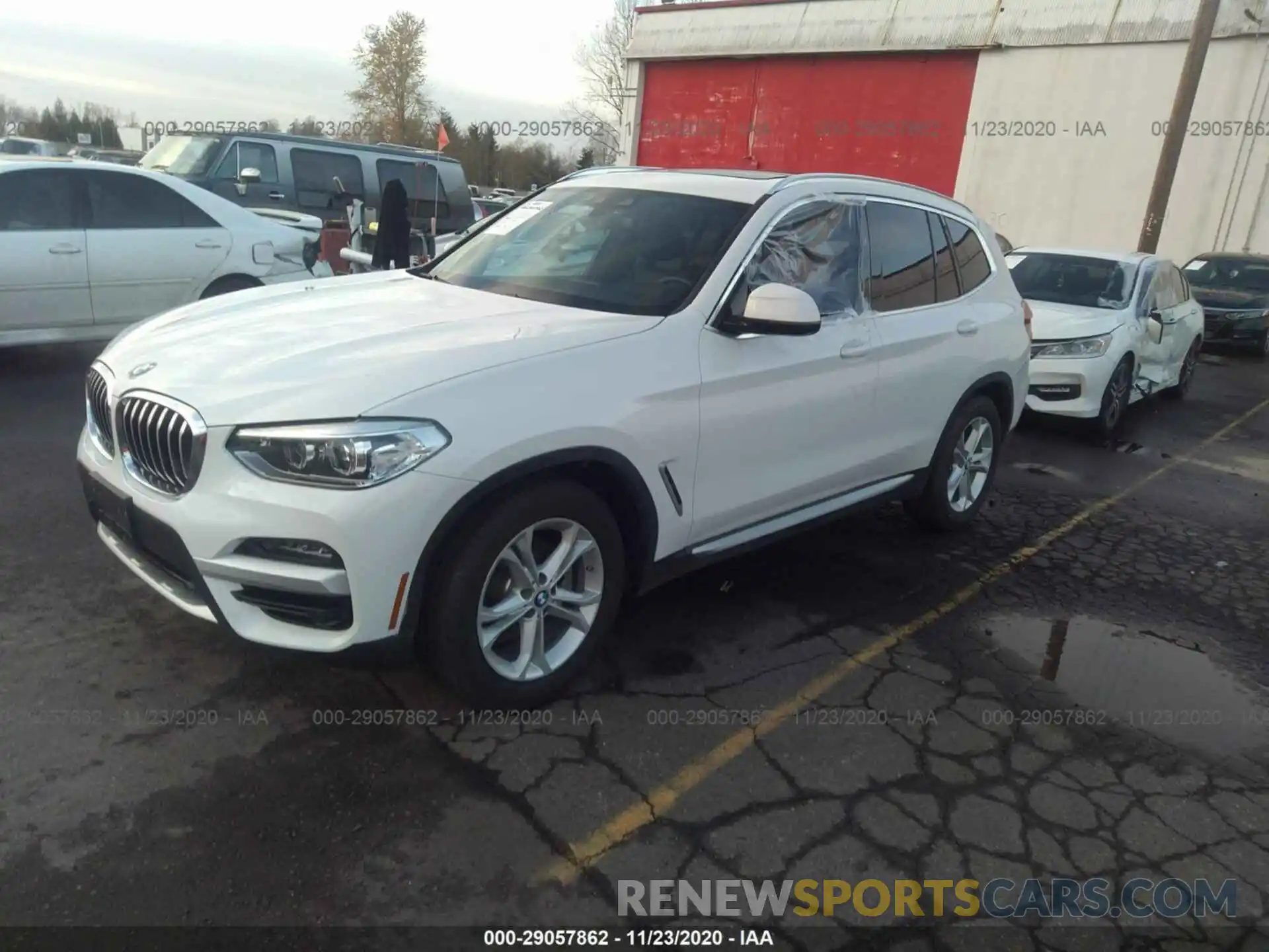 2 Фотография поврежденного автомобиля 5UXTY5C05LLT31835 BMW X3 2020