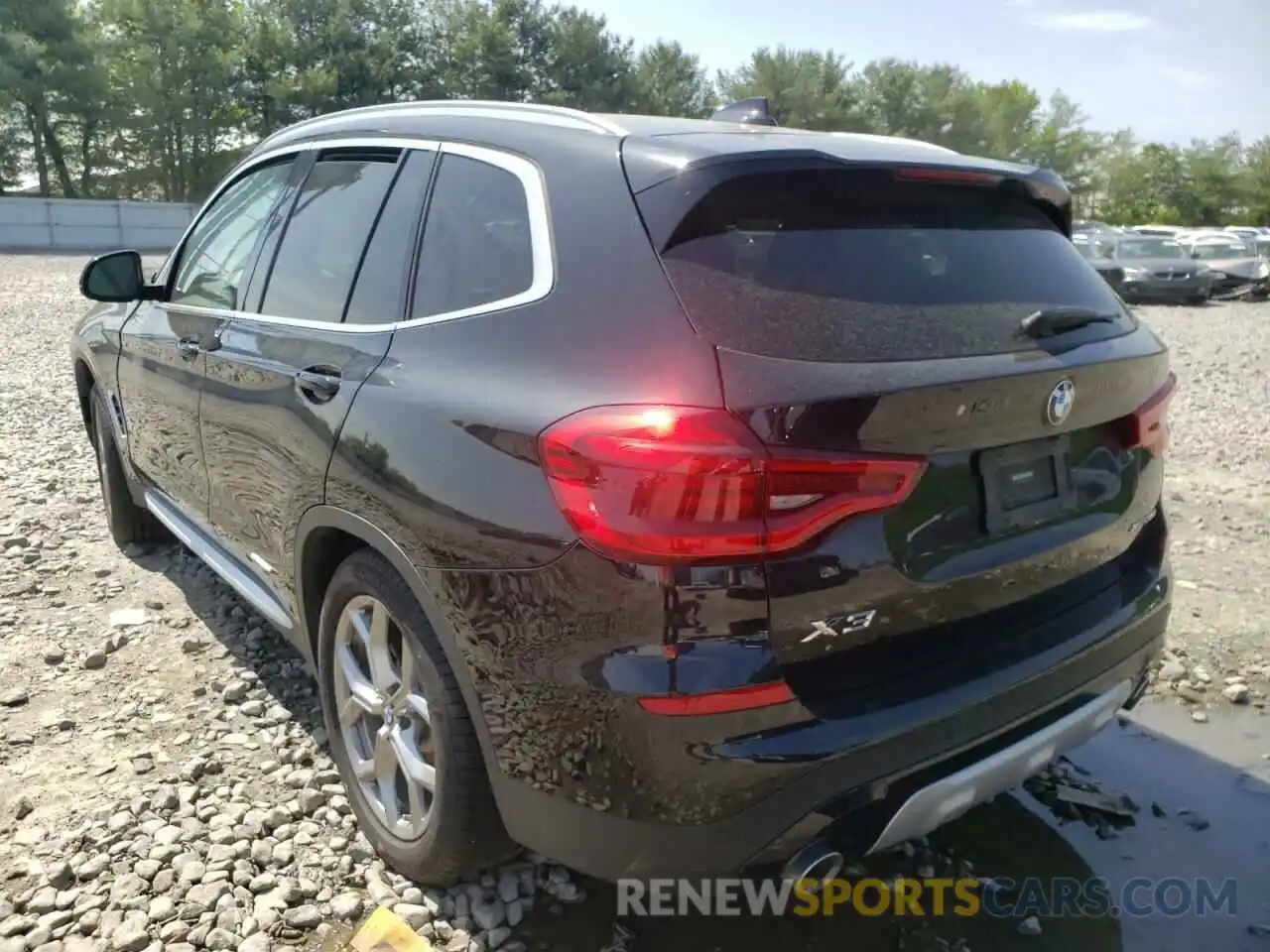 3 Photograph of a damaged car 5UXTY5C05LLT38252 BMW X3 2020