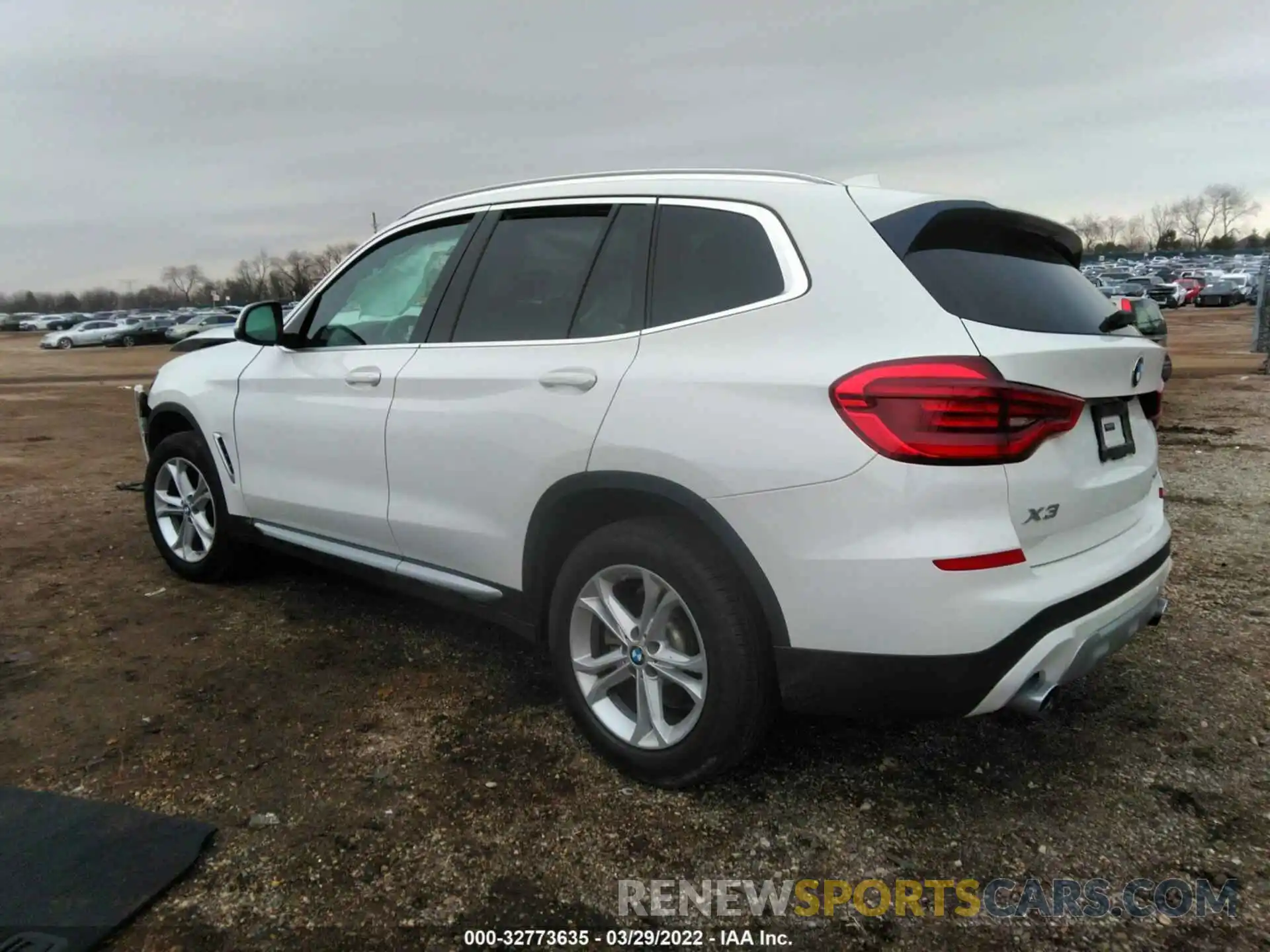 3 Photograph of a damaged car 5UXTY5C06L9B05836 BMW X3 2020