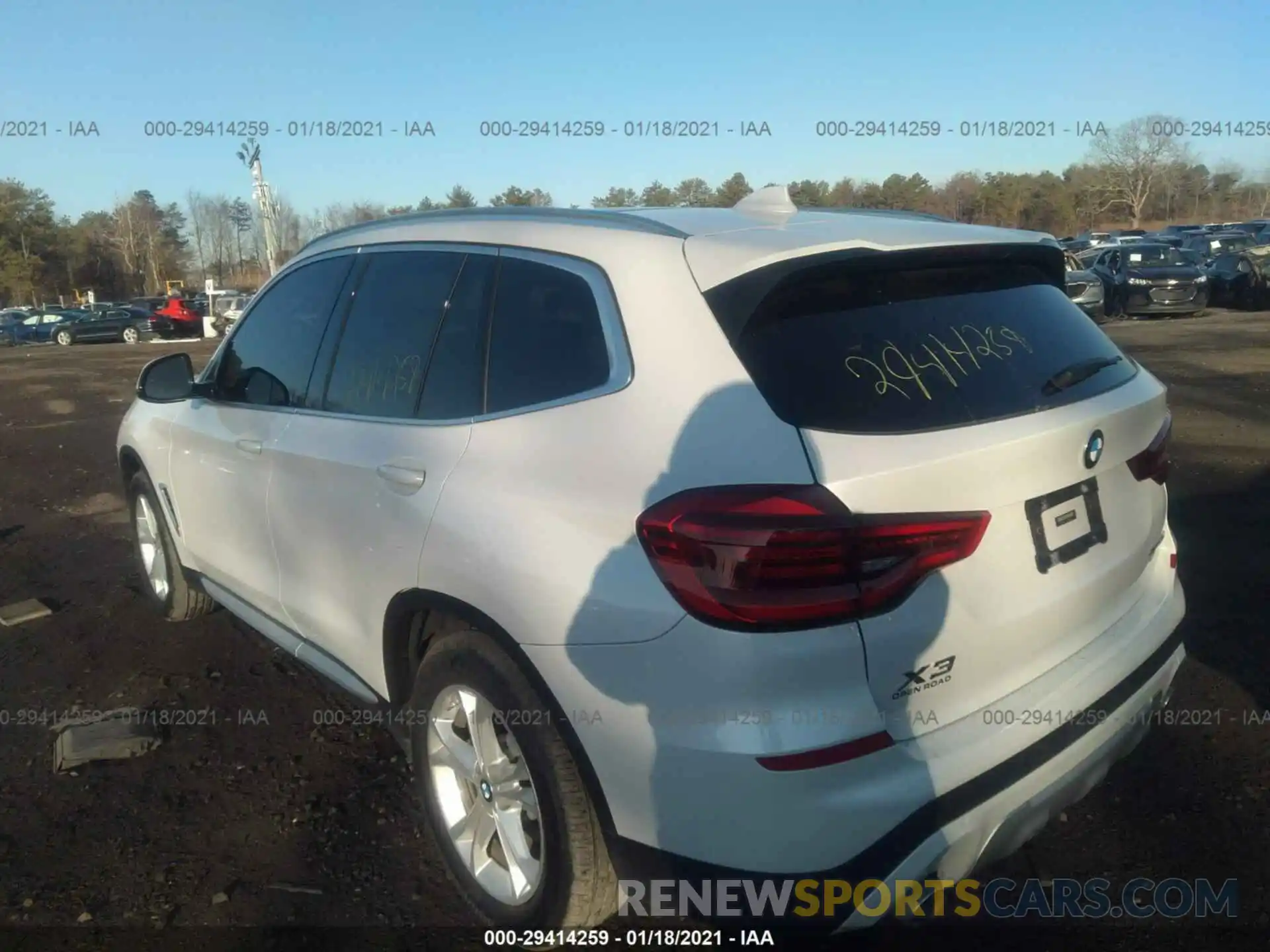 3 Photograph of a damaged car 5UXTY5C06L9B53028 BMW X3 2020