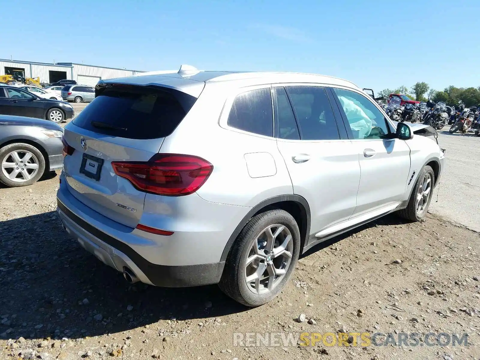 4 Фотография поврежденного автомобиля 5UXTY5C06L9B69844 BMW X3 2020