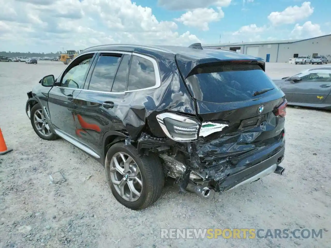 3 Photograph of a damaged car 5UXTY5C06L9C35485 BMW X3 2020