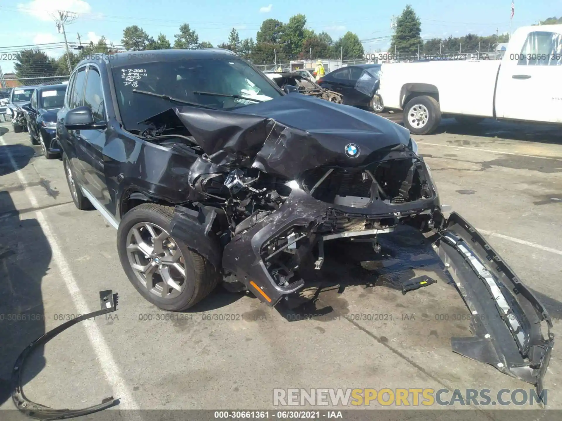 1 Photograph of a damaged car 5UXTY5C06L9D11481 BMW X3 2020