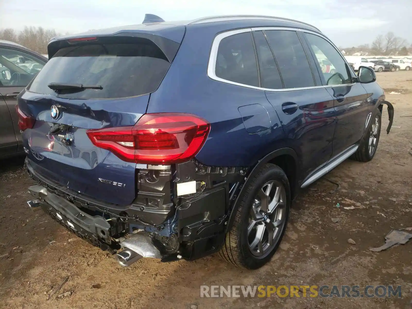 4 Photograph of a damaged car 5UXTY5C06L9D67596 BMW X3 2020