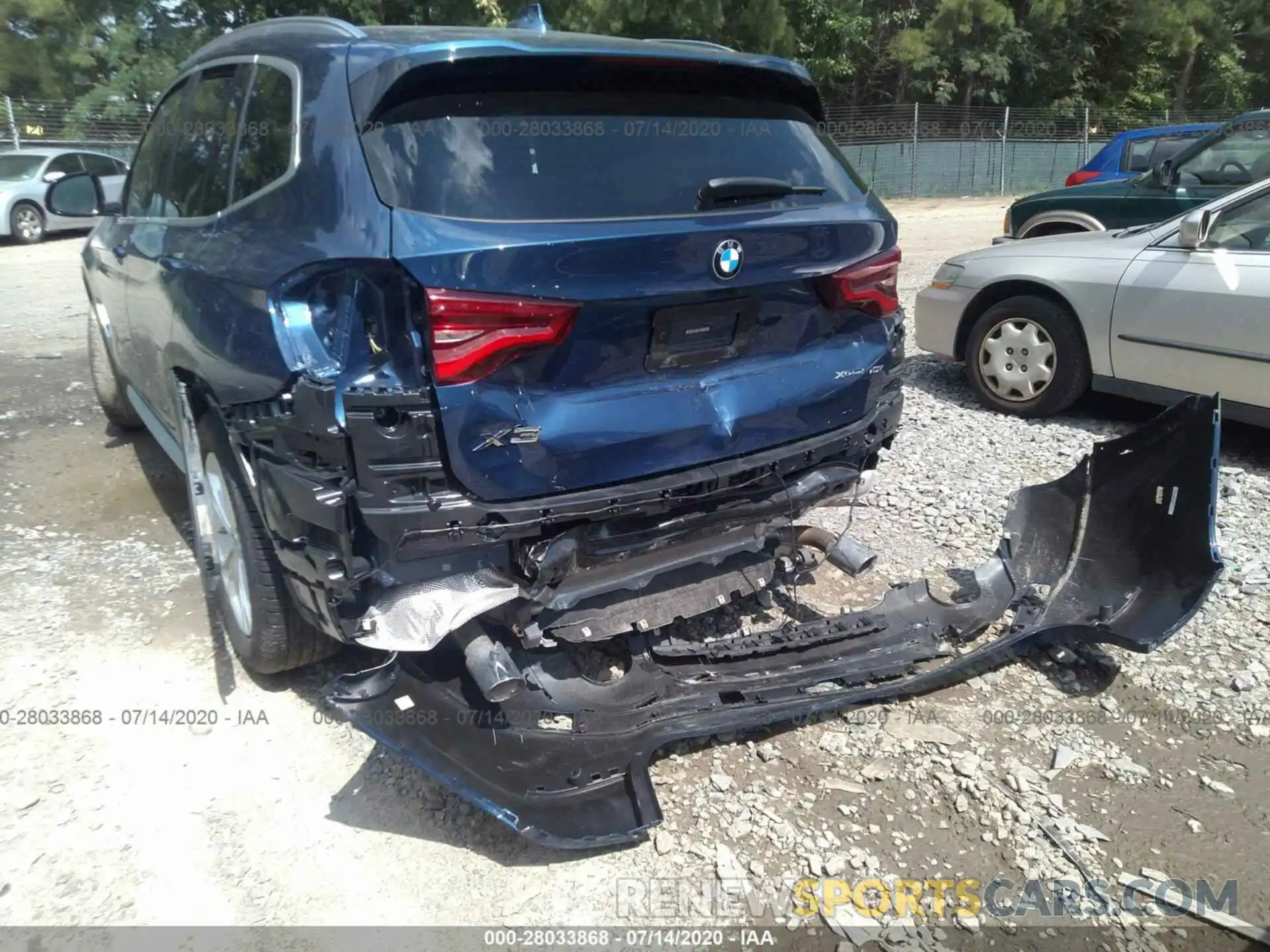 6 Photograph of a damaged car 5UXTY5C06LLT37028 BMW X3 2020