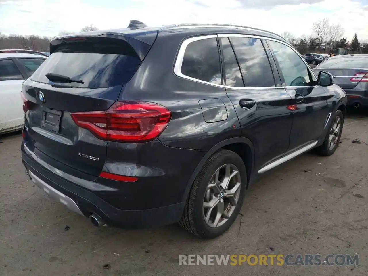 4 Фотография поврежденного автомобиля 5UXTY5C07L9C04066 BMW X3 2020