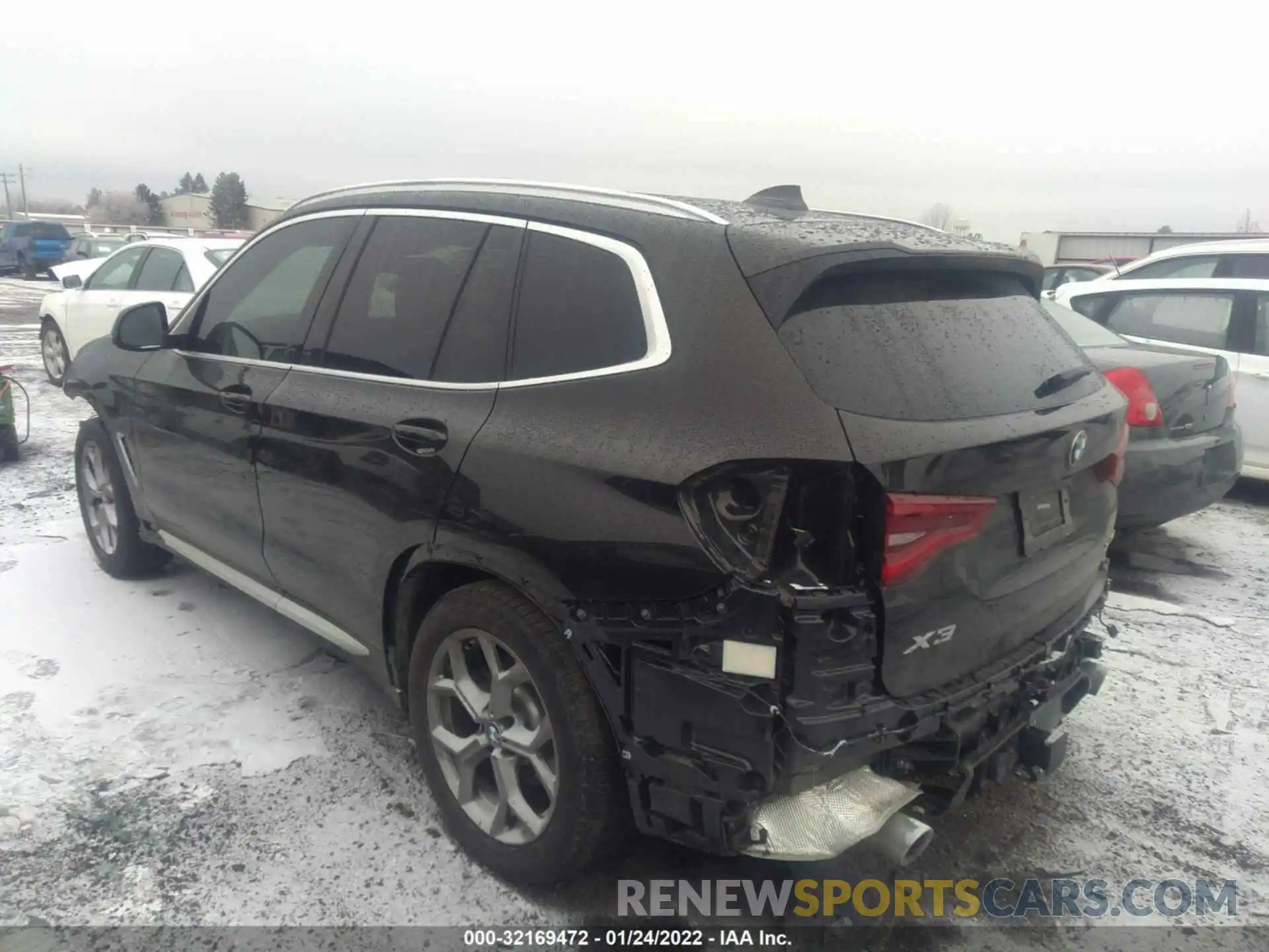 3 Photograph of a damaged car 5UXTY5C07L9C62081 BMW X3 2020