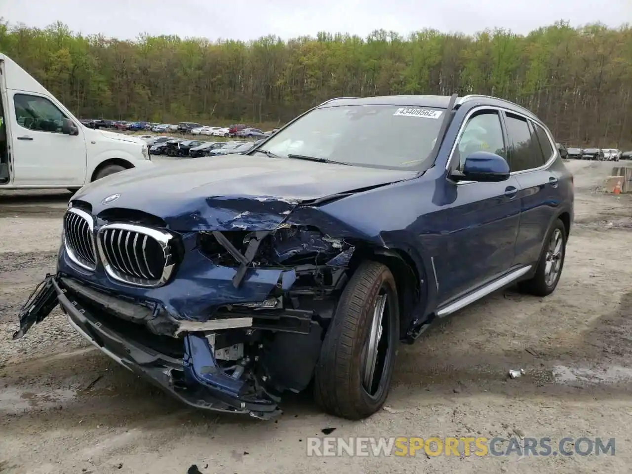 2 Photograph of a damaged car 5UXTY5C07L9C90172 BMW X3 2020