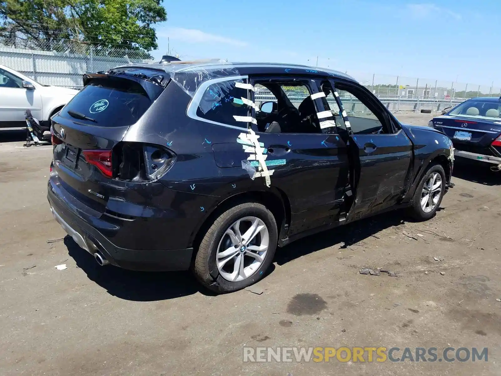 4 Photograph of a damaged car 5UXTY5C08L9C84526 BMW X3 2020