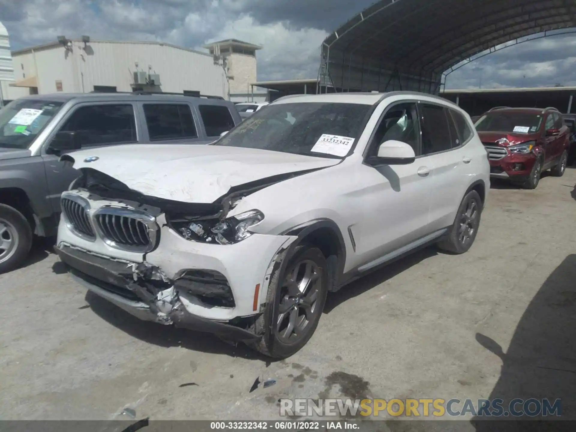 2 Photograph of a damaged car 5UXTY5C08L9D03639 BMW X3 2020