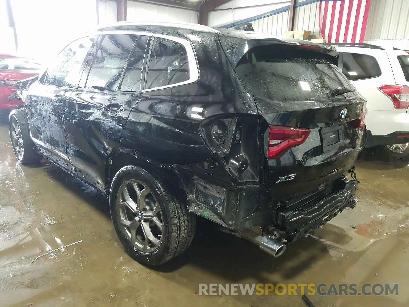 3 Photograph of a damaged car 5UXTY5C08LLT35393 BMW X3 2020
