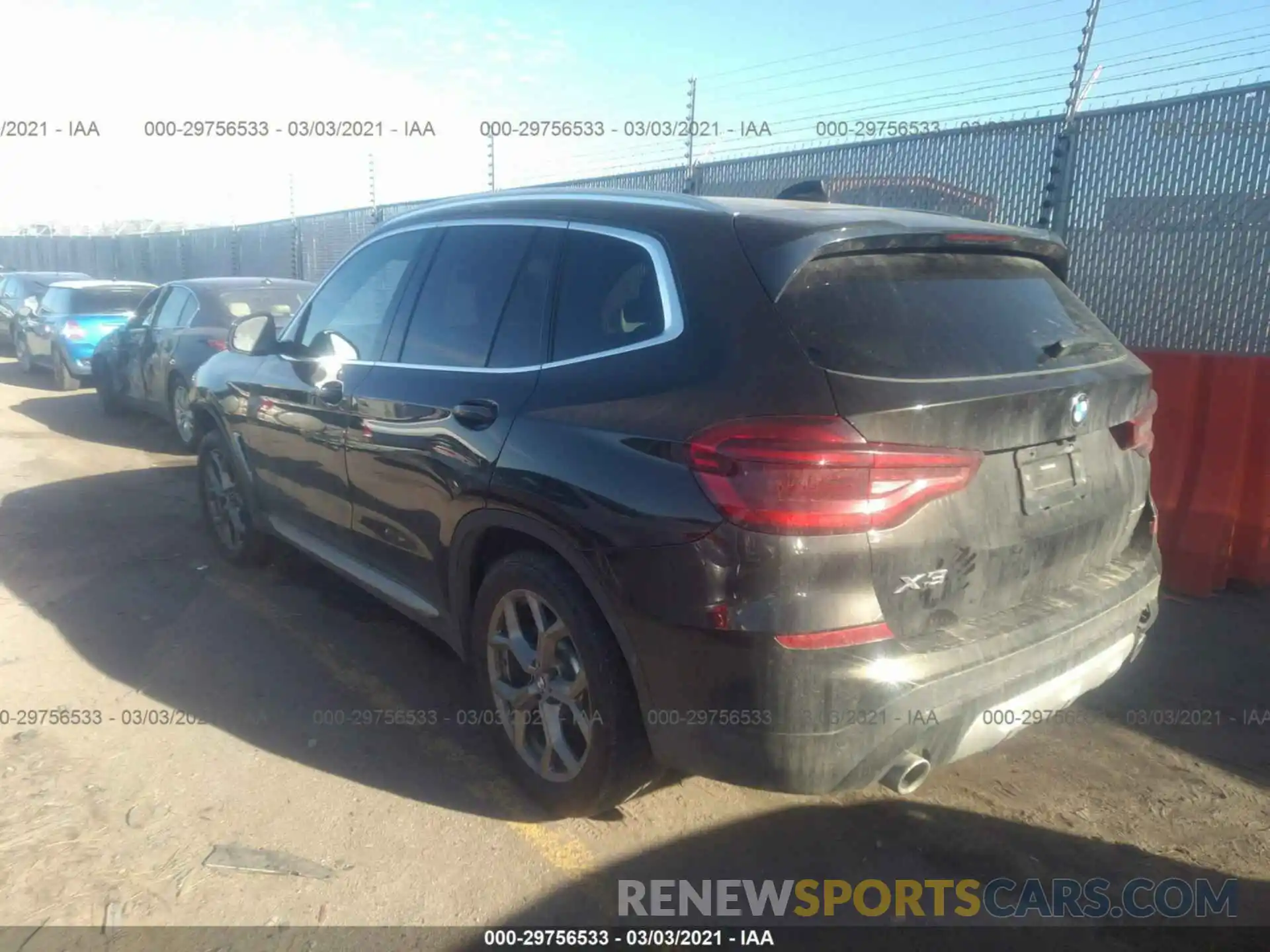 3 Фотография поврежденного автомобиля 5UXTY5C08LLT36432 BMW X3 2020