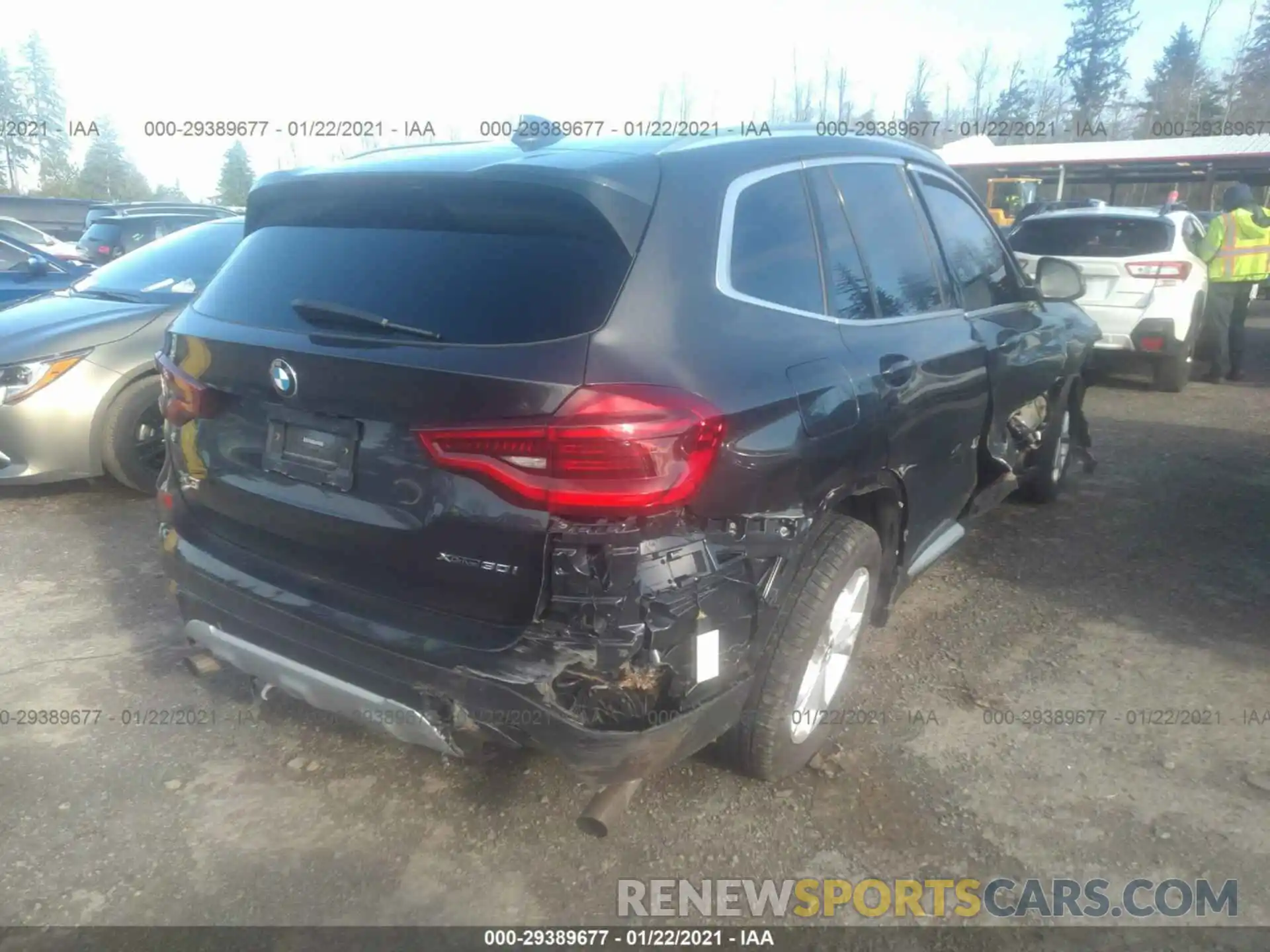 4 Фотография поврежденного автомобиля 5UXTY5C08LLT37872 BMW X3 2020
