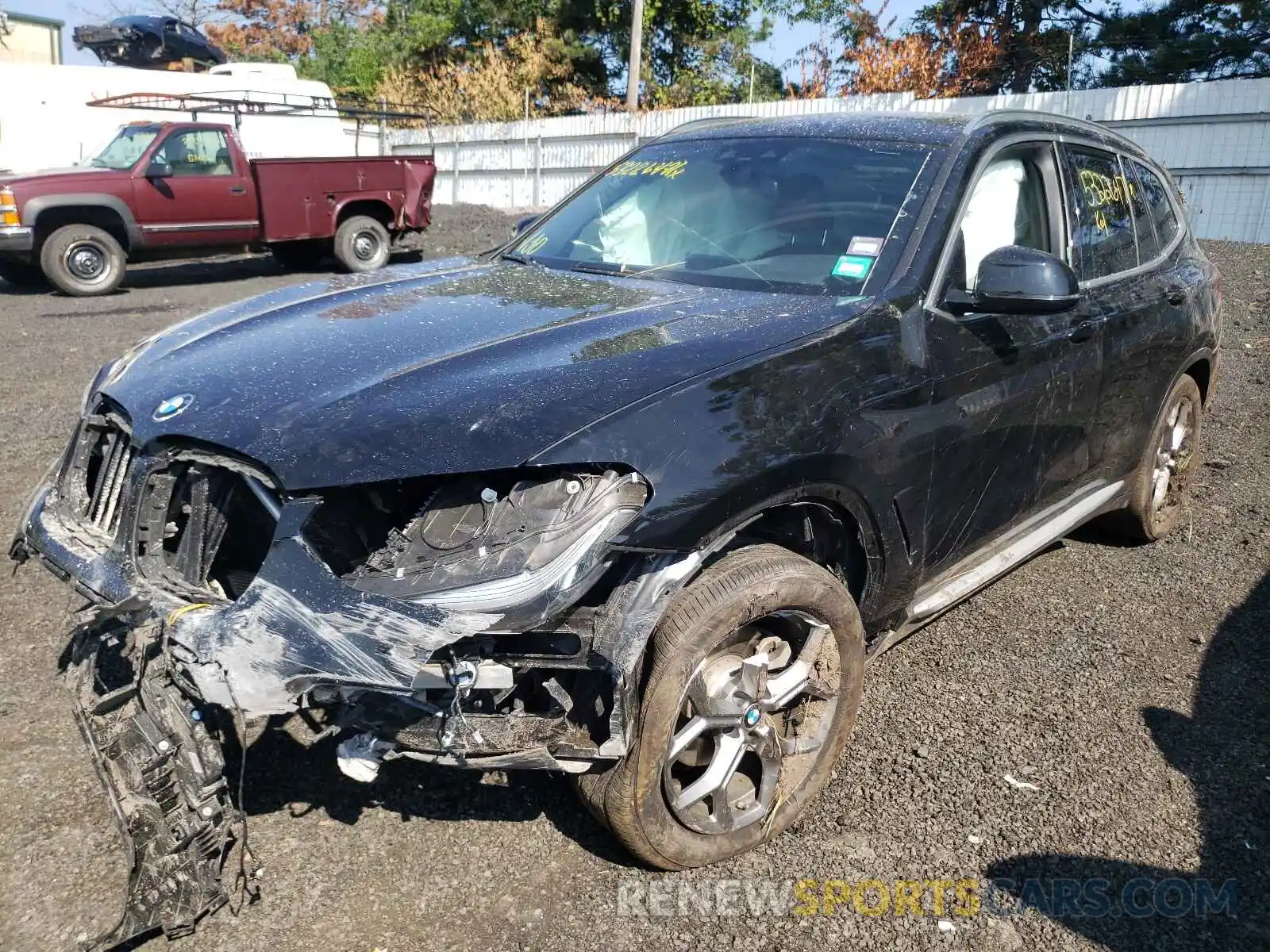 2 Photograph of a damaged car 5UXTY5C09L9B08116 BMW X3 2020