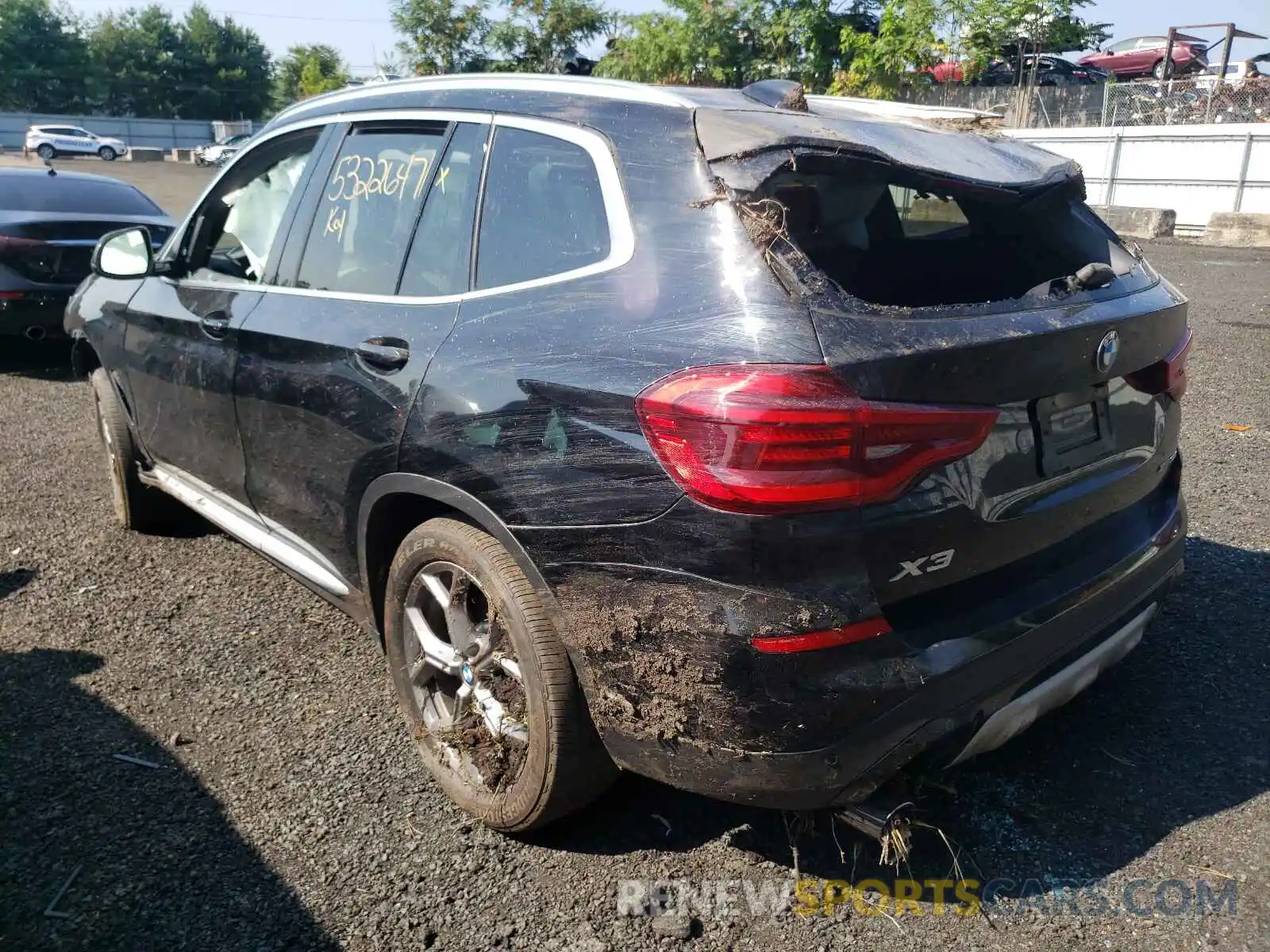 3 Photograph of a damaged car 5UXTY5C09L9B08116 BMW X3 2020