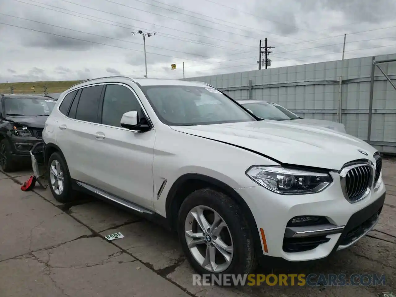 1 Photograph of a damaged car 5UXTY5C09L9D00247 BMW X3 2020