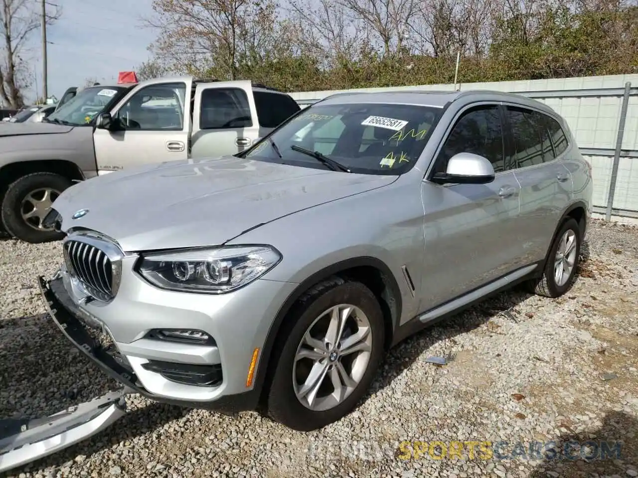 2 Photograph of a damaged car 5UXTY5C09LLT38500 BMW X3 2020