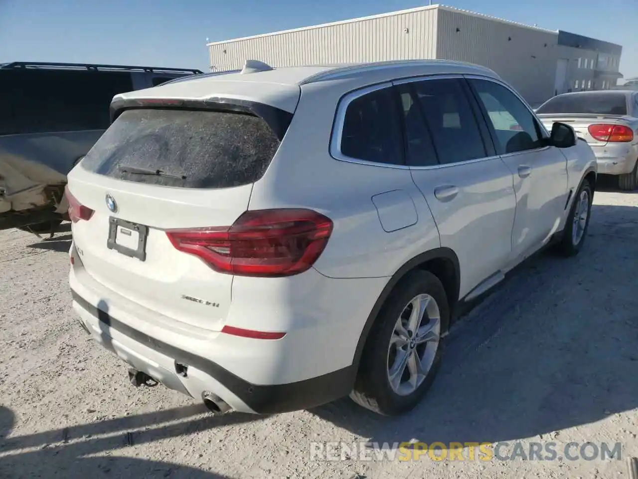 4 Photograph of a damaged car 5UXTY5C0XL9B06360 BMW X3 2020