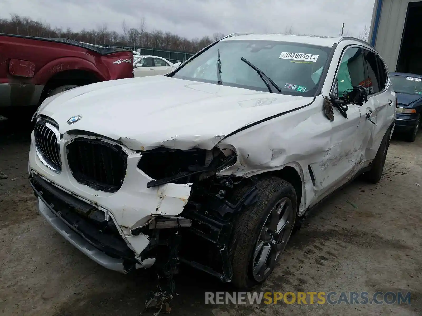 2 Photograph of a damaged car 5UXTY5C0XL9B34045 BMW X3 2020