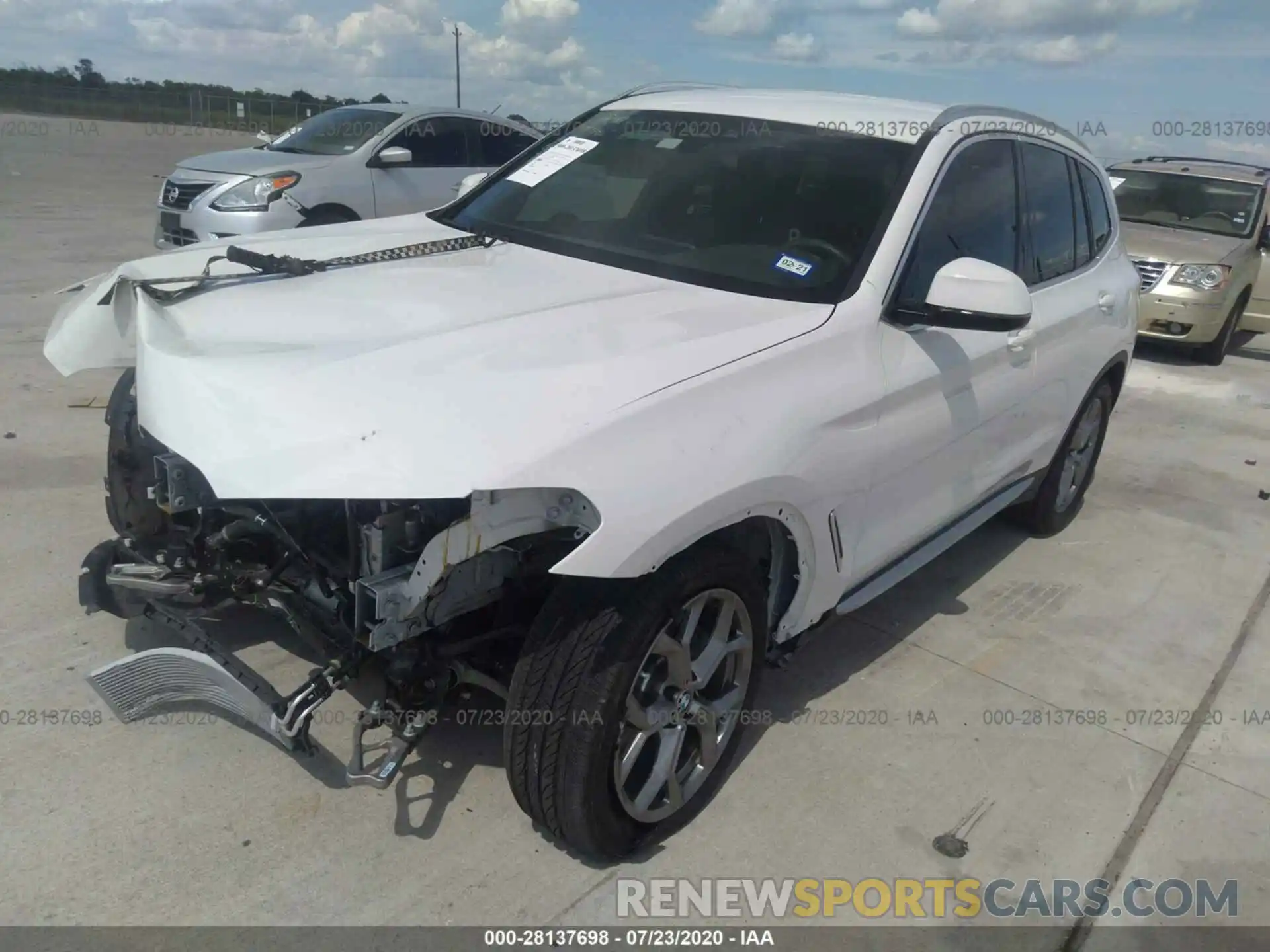 2 Фотография поврежденного автомобиля 5UXTY5C0XL9B39908 BMW X3 2020