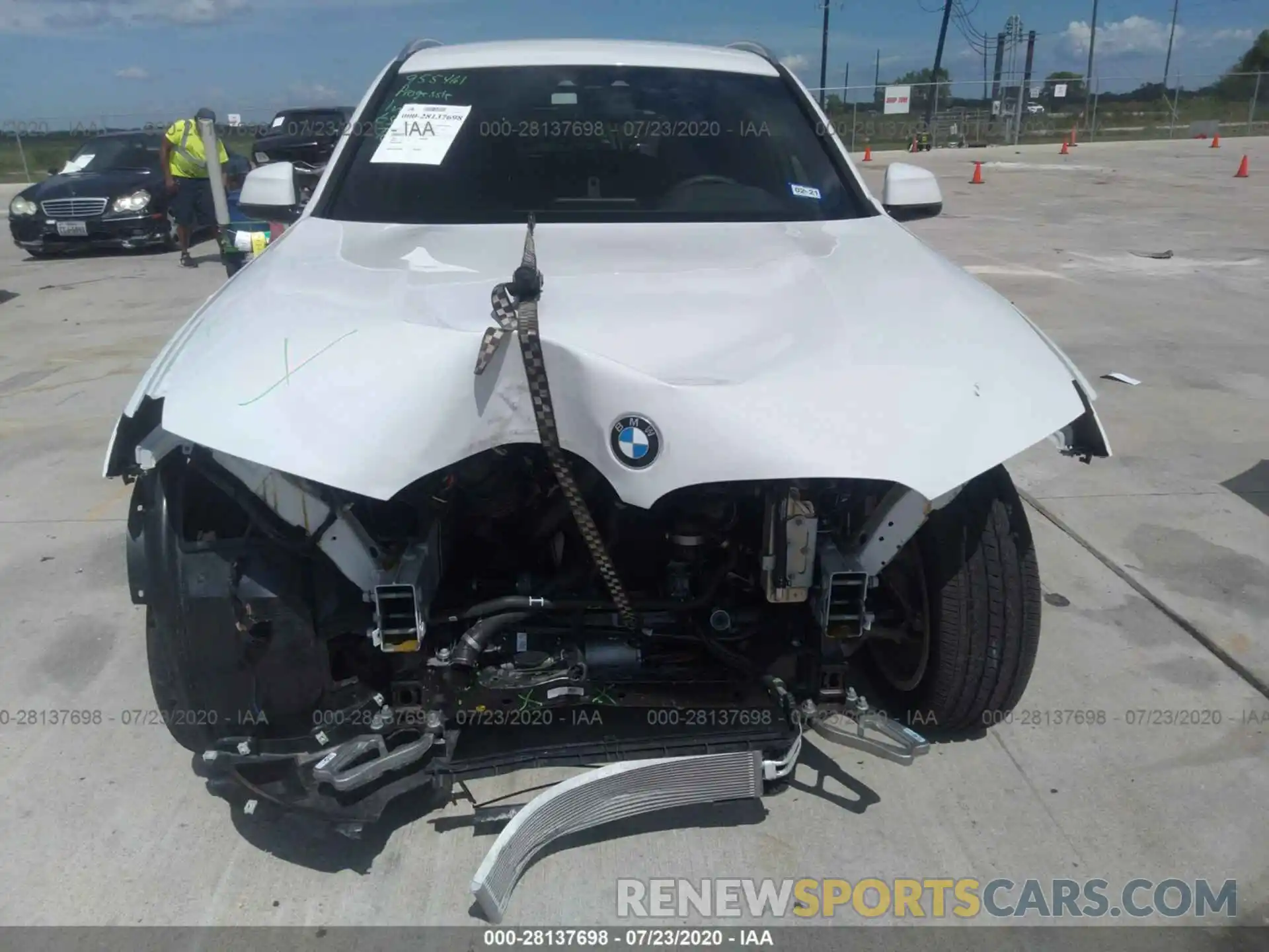 6 Фотография поврежденного автомобиля 5UXTY5C0XL9B39908 BMW X3 2020