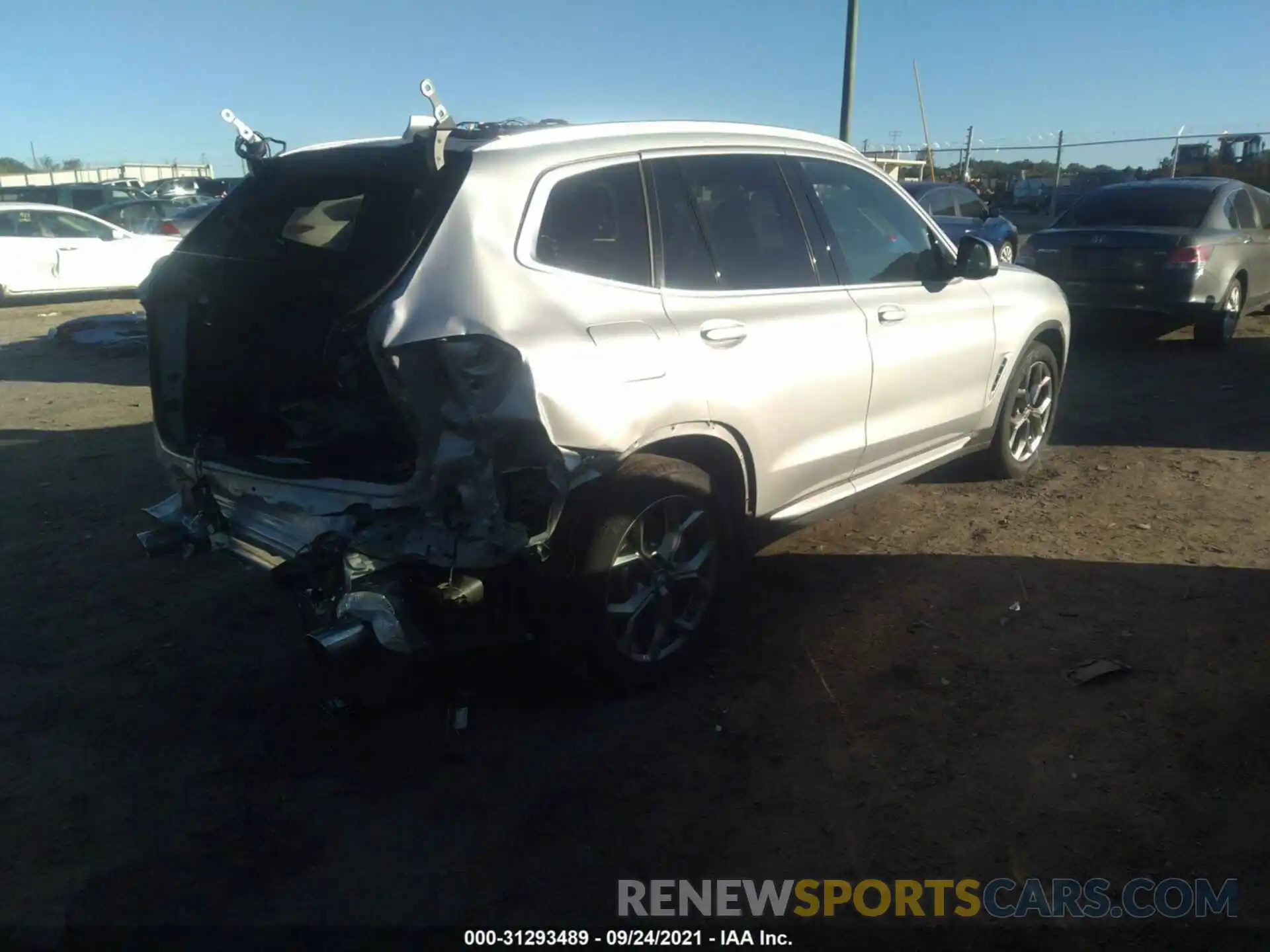 4 Photograph of a damaged car 5UXTY5C0XL9B78658 BMW X3 2020