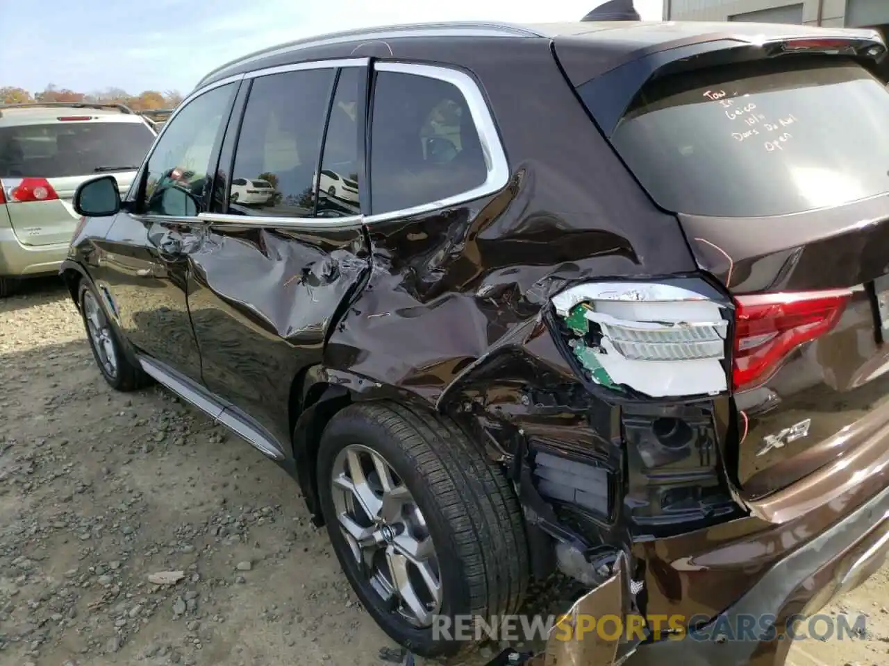 9 Photograph of a damaged car 5UXTY5C0XL9C90490 BMW X3 2020