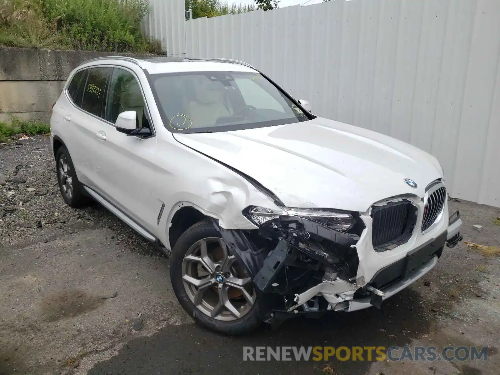 1 Photograph of a damaged car 5UXTY5C0XL9D03660 BMW X3 2020