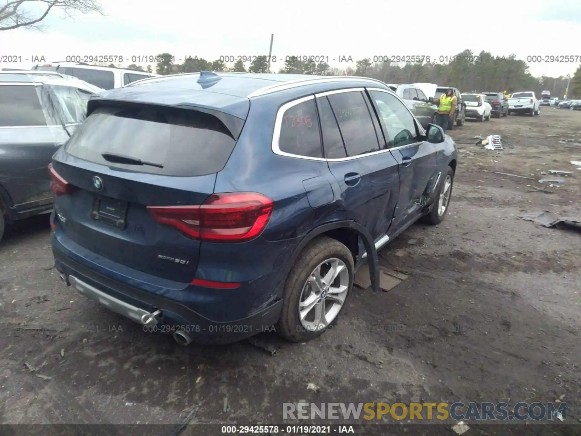 4 Фотография поврежденного автомобиля 5UXTY5C0XL9D17459 BMW X3 2020