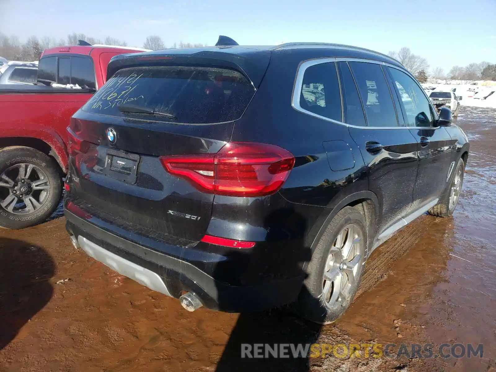 4 Photograph of a damaged car 5UXTY5C0XL9D30714 BMW X3 2020