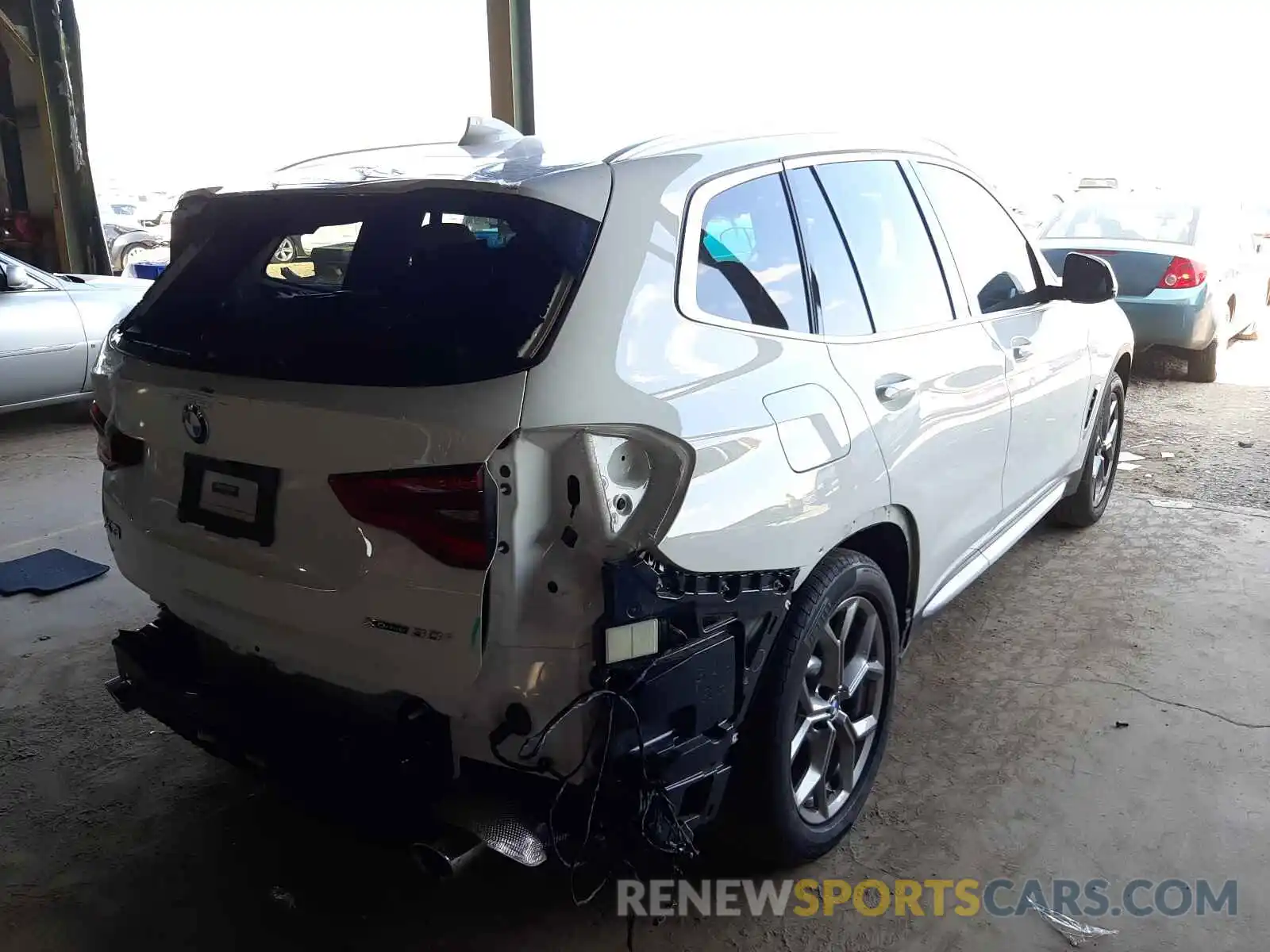 4 Photograph of a damaged car 5UXTY5C0XL9D47738 BMW X3 2020