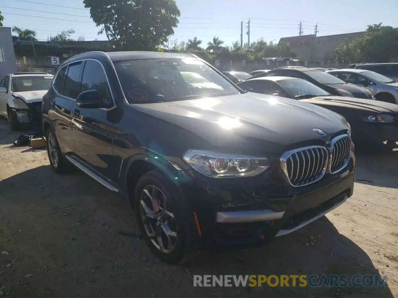 1 Photograph of a damaged car 5UXTY5C0XLLT32866 BMW X3 2020