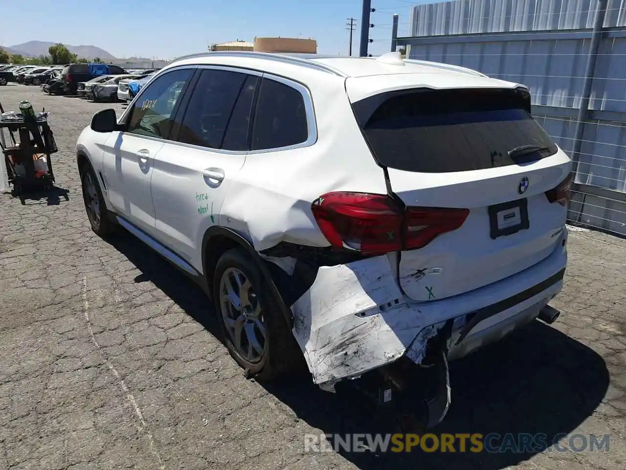 3 Photograph of a damaged car 5UXTY5C0XLLT34679 BMW X3 2020