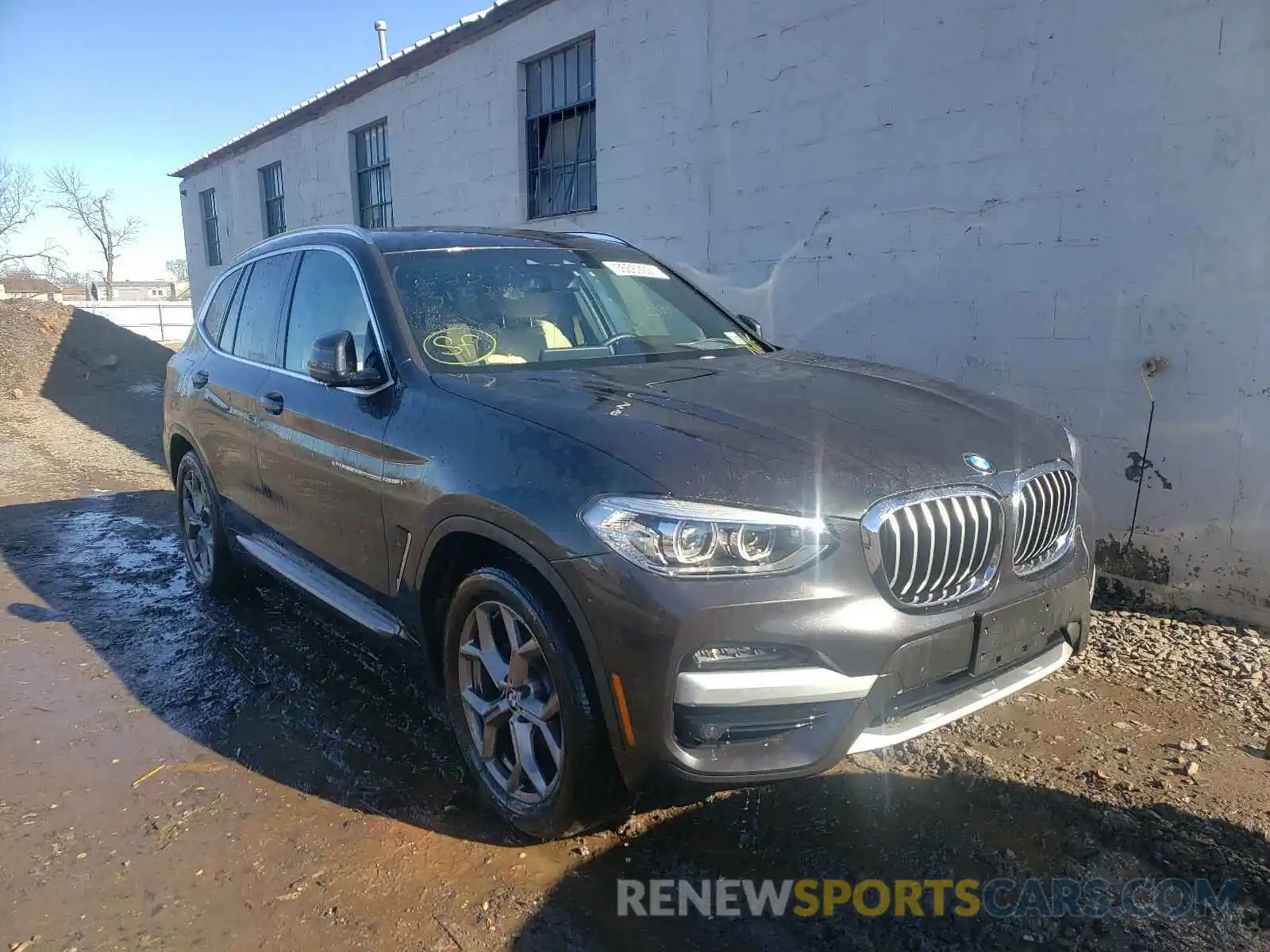 1 Photograph of a damaged car 5UXTY5C0XLLT38070 BMW X3 2020