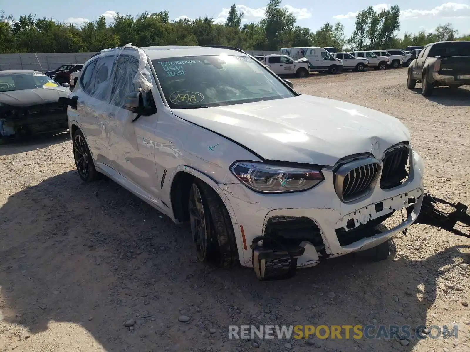 1 Фотография поврежденного автомобиля 5UXTY9C00L9B82015 BMW X3 2020