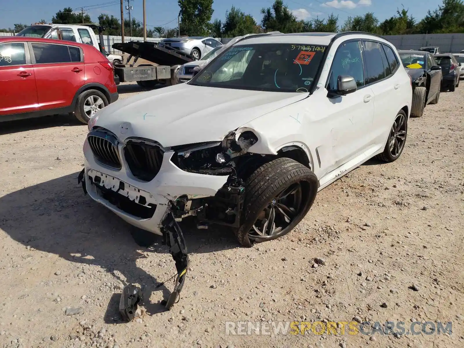 2 Photograph of a damaged car 5UXTY9C00L9B82015 BMW X3 2020