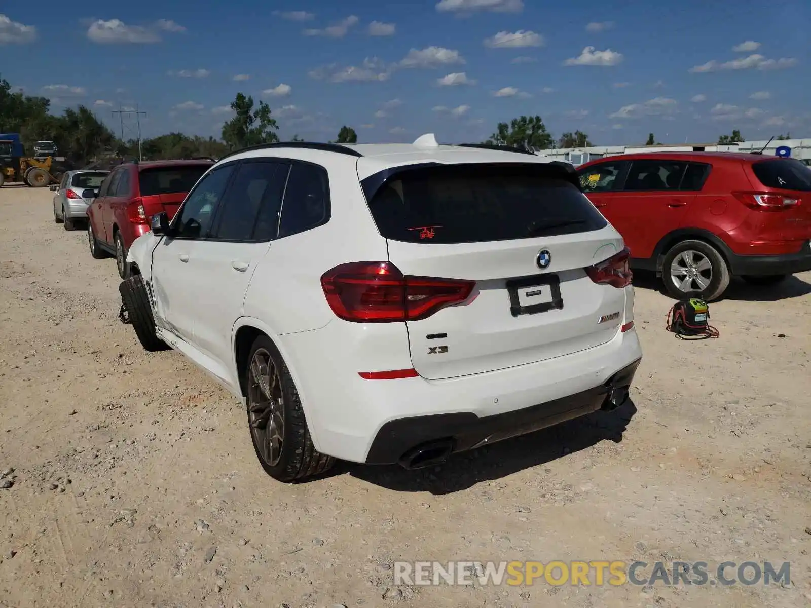 3 Photograph of a damaged car 5UXTY9C00L9B82015 BMW X3 2020