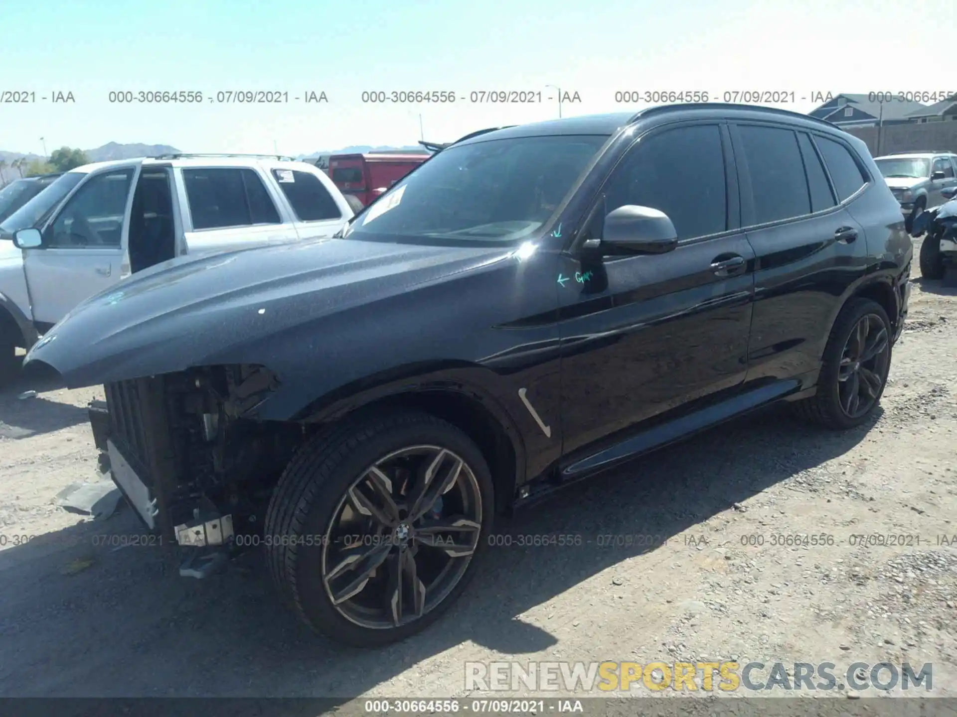 2 Фотография поврежденного автомобиля 5UXTY9C00L9C87511 BMW X3 2020