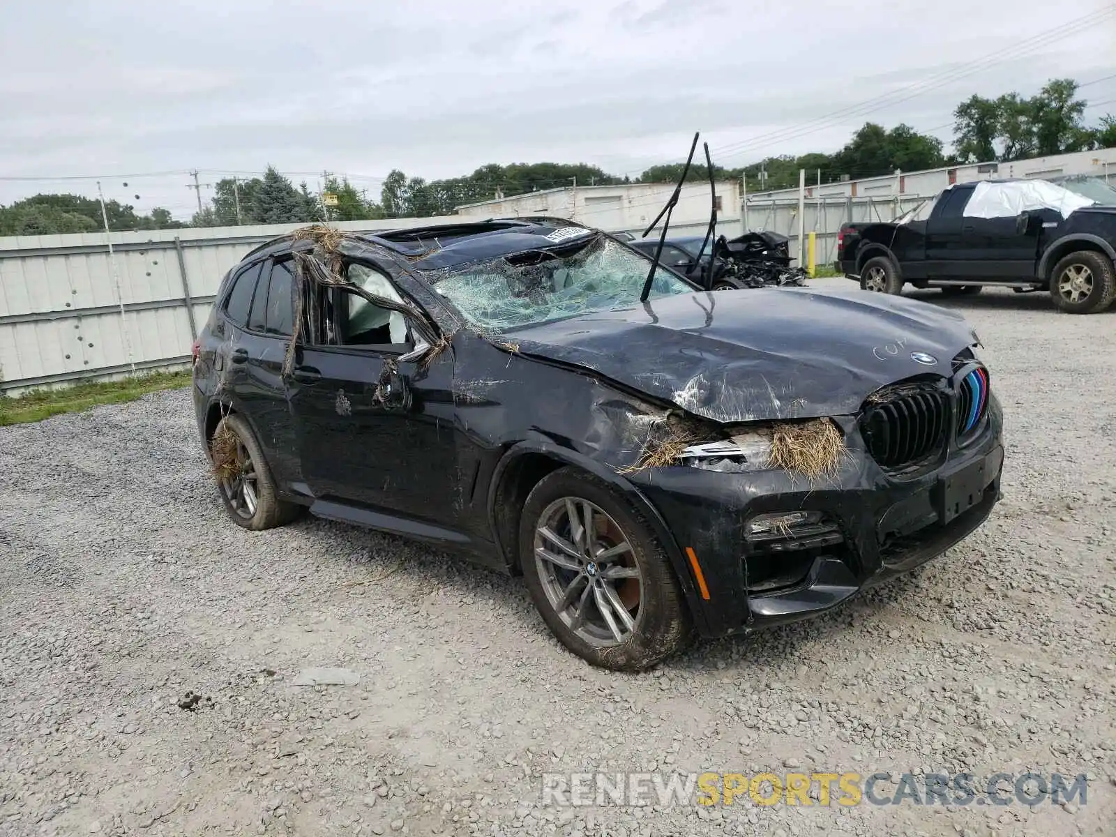 1 Photograph of a damaged car 5UXTY9C01L9B01510 BMW X3 2020