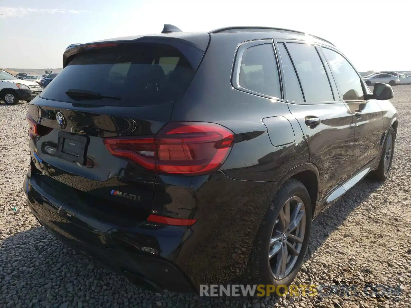 4 Photograph of a damaged car 5UXTY9C01L9B08196 BMW X3 2020