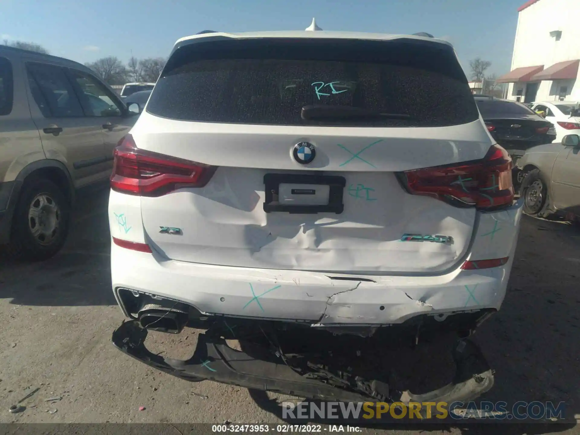 6 Photograph of a damaged car 5UXTY9C01L9B91841 BMW X3 2020