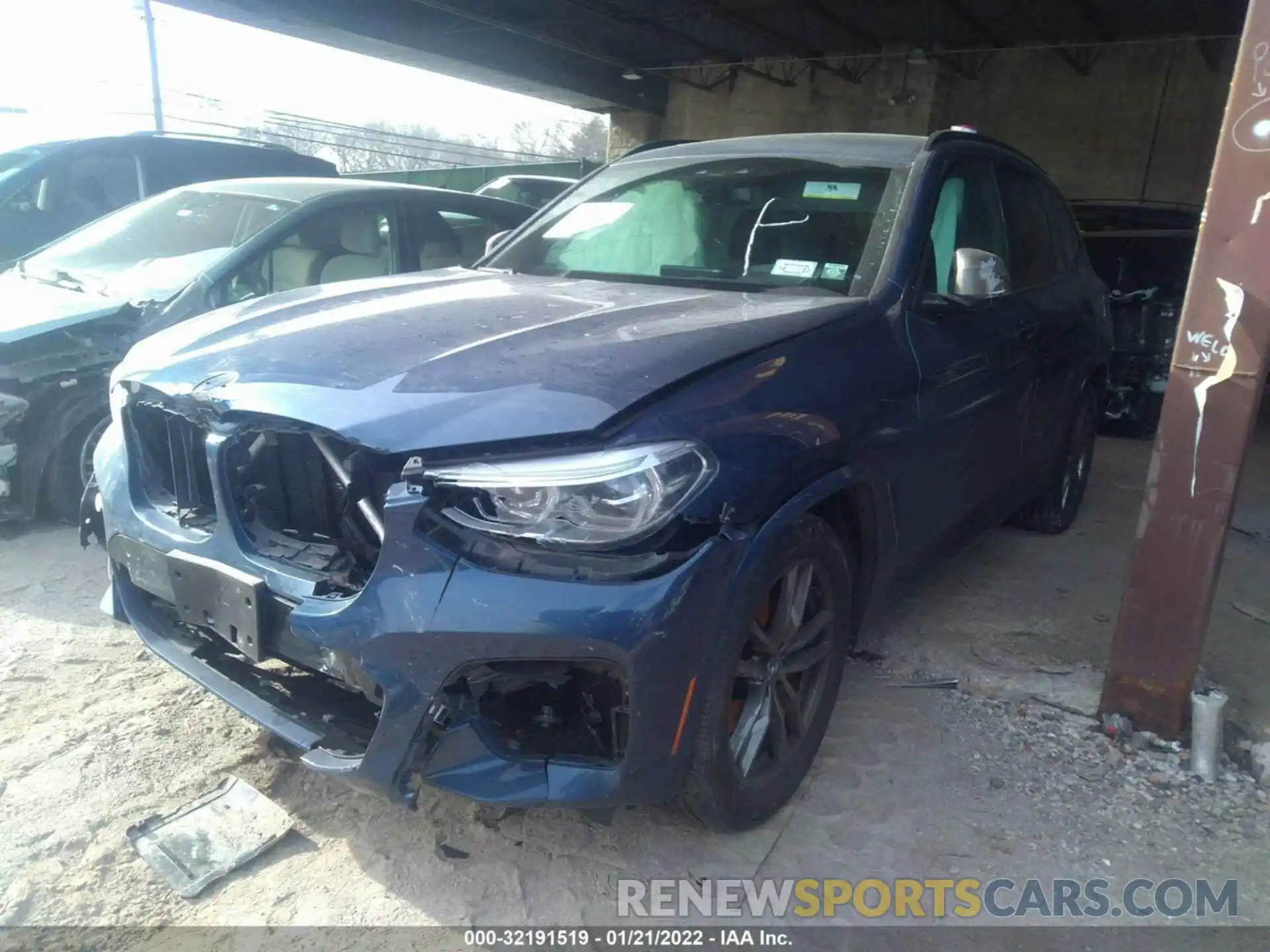 2 Фотография поврежденного автомобиля 5UXTY9C01LLE60083 BMW X3 2020