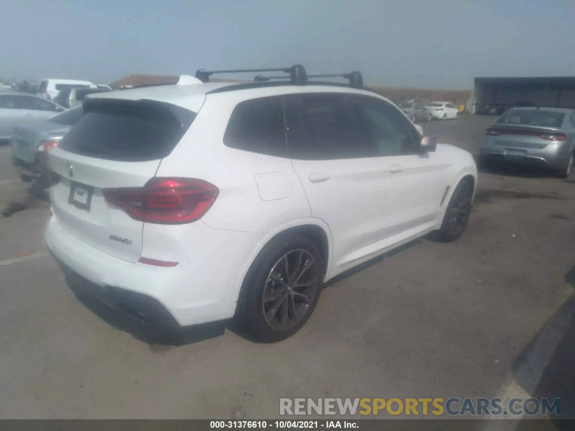 4 Фотография поврежденного автомобиля 5UXTY9C02L9B46519 BMW X3 2020