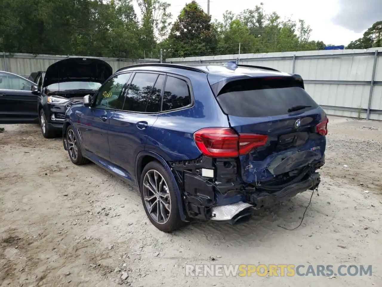 3 Photograph of a damaged car 5UXTY9C02LL304339 BMW X3 2020