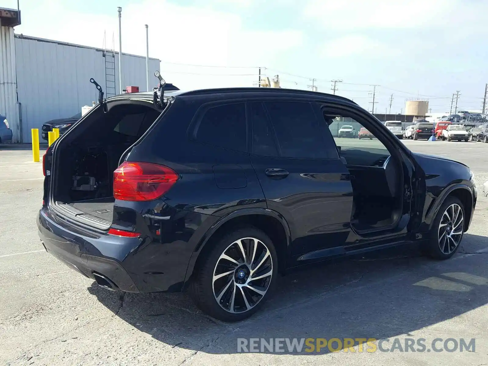 4 Фотография поврежденного автомобиля 5UXTY9C03L9B18518 BMW X3 2020