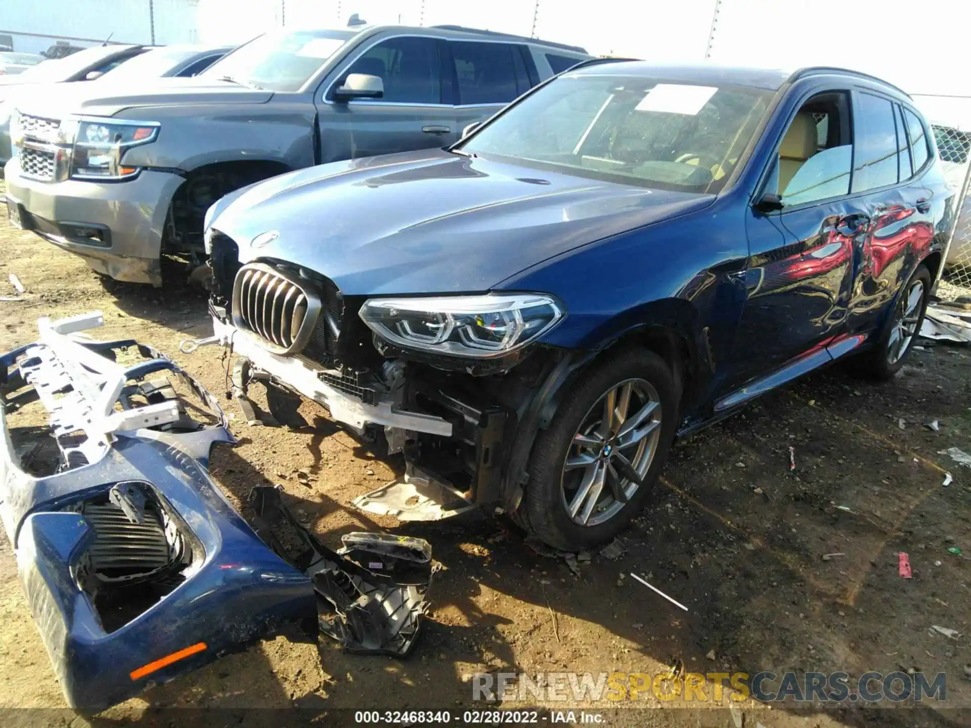 2 Photograph of a damaged car 5UXTY9C03L9C14990 BMW X3 2020