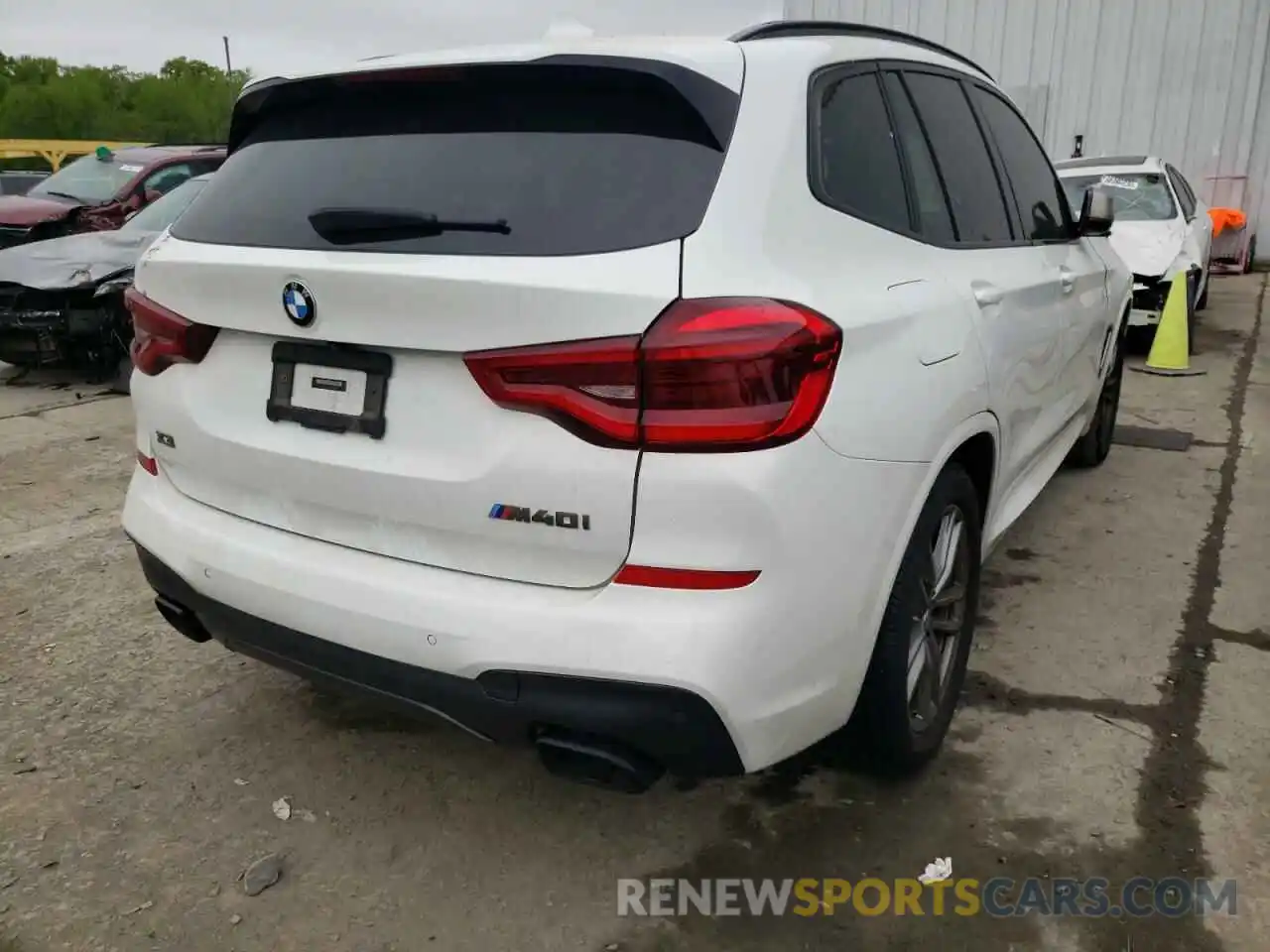 4 Фотография поврежденного автомобиля 5UXTY9C04L9B70854 BMW X3 2020